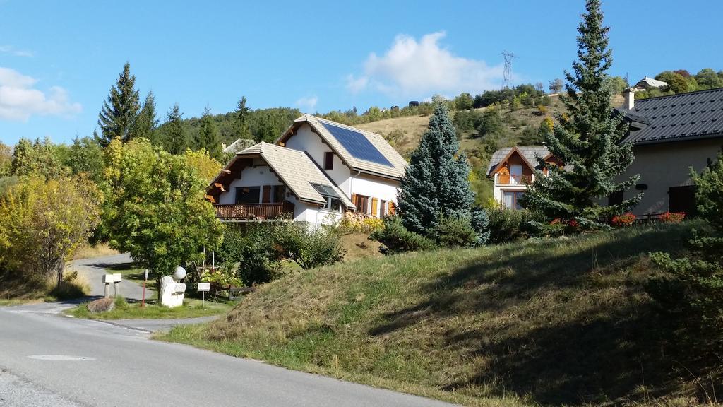 Studio Barcelonnette Ubaye, Provence Enchastrayes 外观 照片