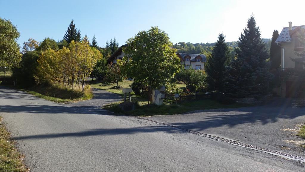 Studio Barcelonnette Ubaye, Provence Enchastrayes 外观 照片