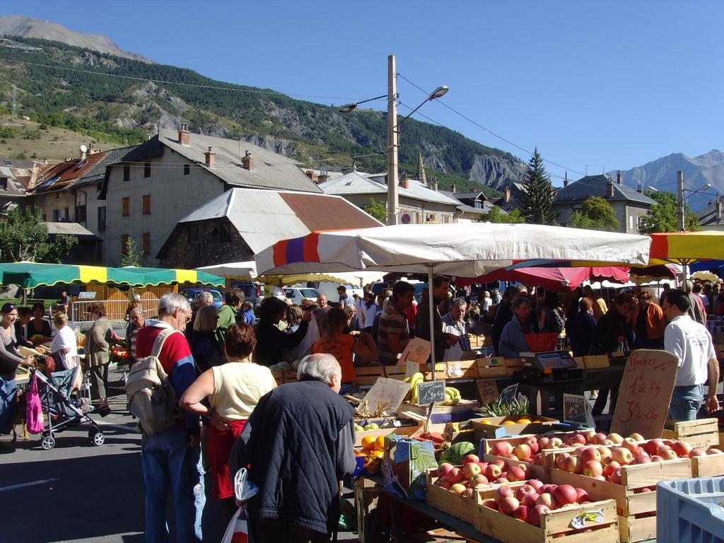 Studio Barcelonnette Ubaye, Provence Enchastrayes 外观 照片