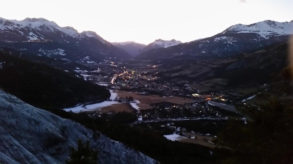 Studio Barcelonnette Ubaye, Provence Enchastrayes 外观 照片